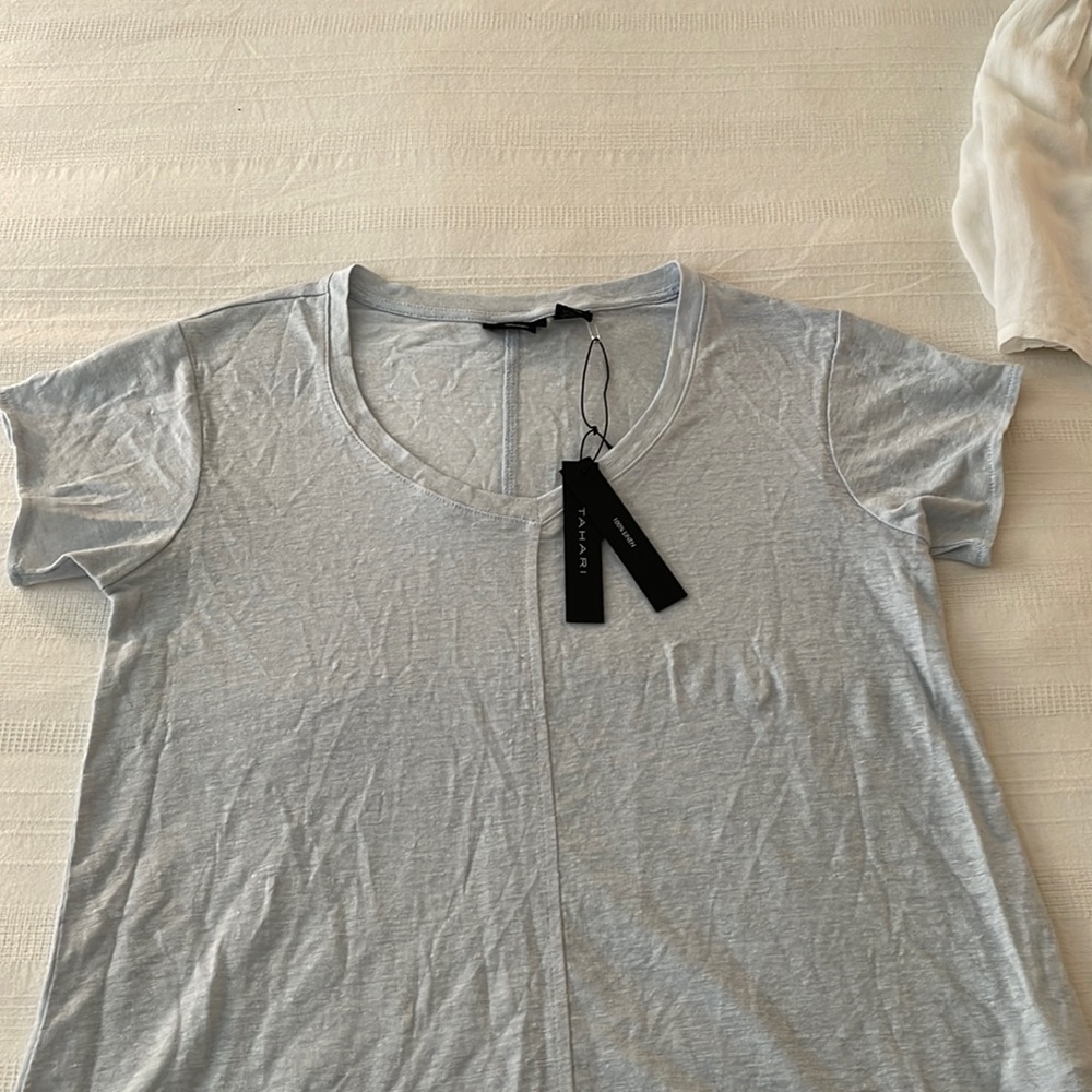TAHARI womens short sleeve light blue linen tshirt